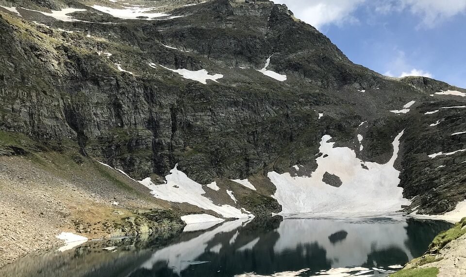 Claro, aquí tienes 10 títulos atractivos y optimizados para SEO sobre Racó de s’Alga en Formentera: