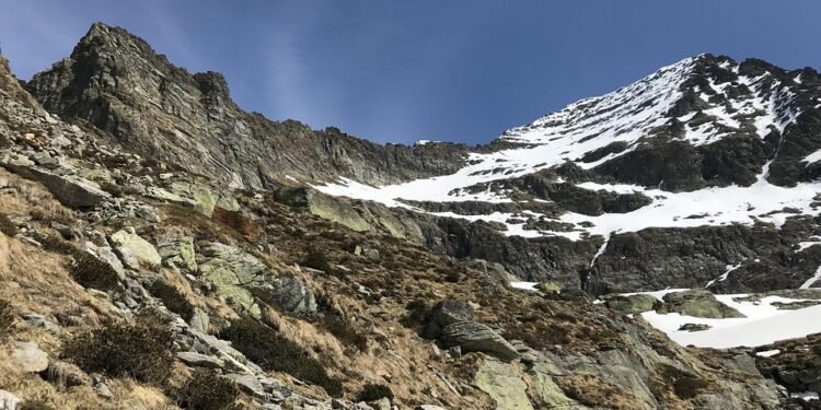 Claro, aquí tienes 10 sugerencias de títulos para un reportaje sobre Ses Platgetes en Formentera, pensados para captar la atención y mejorar el posicionamiento en Google: